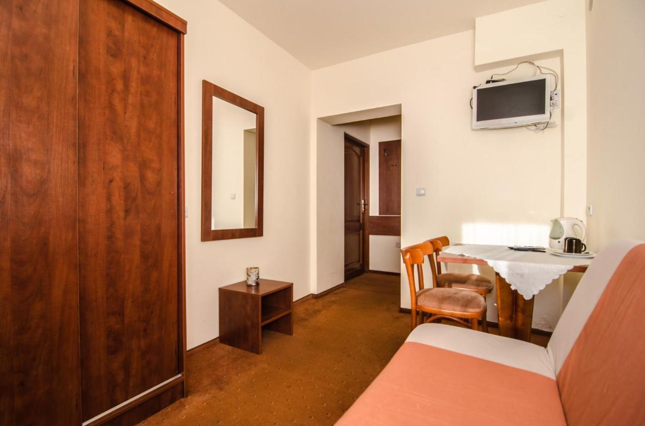 Hotel Anna Mielno เมียลโน ภายนอก รูปภาพ